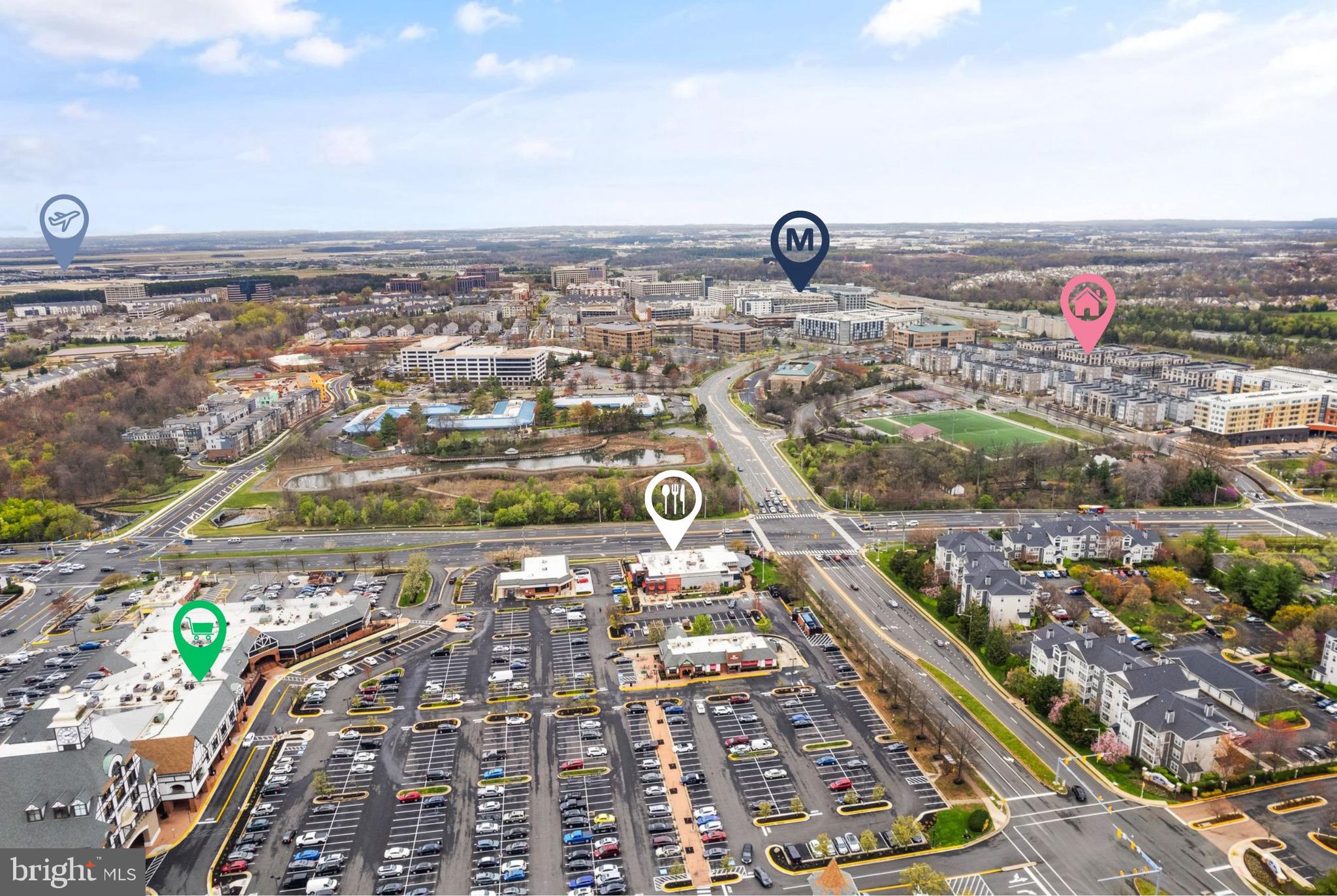 2319 Field Point Rd #401