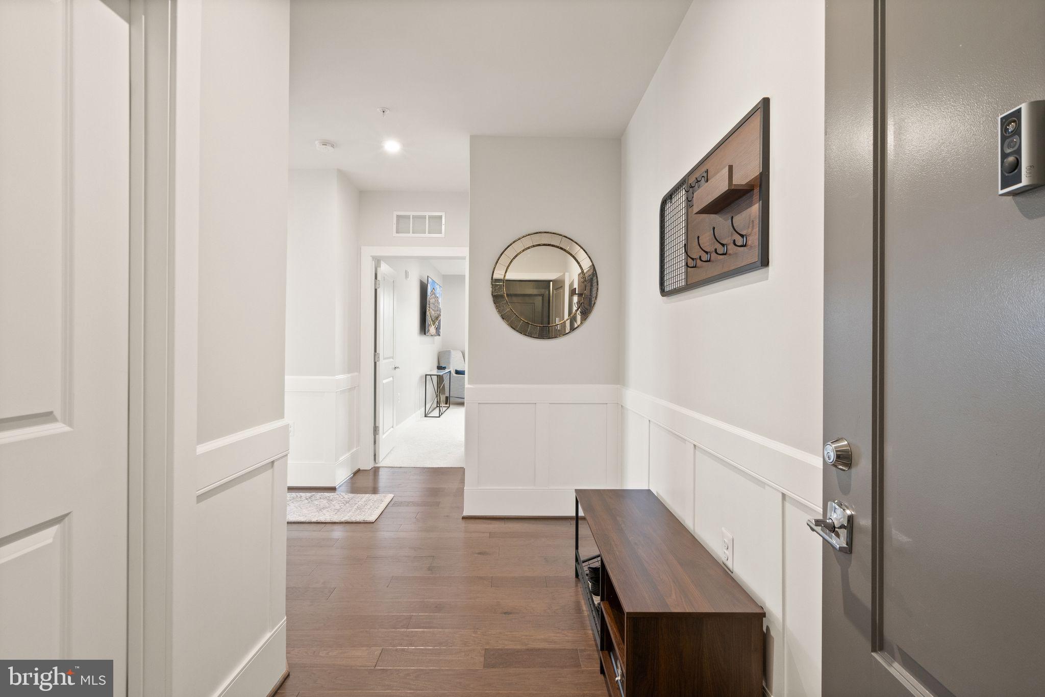 2319 Field Point Rd #401