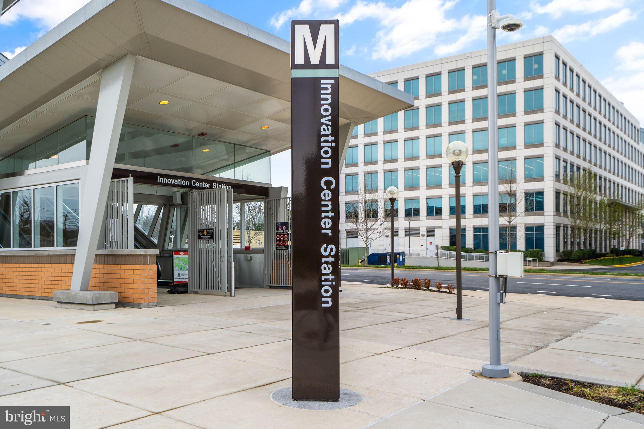 2319 Field Point Rd #401