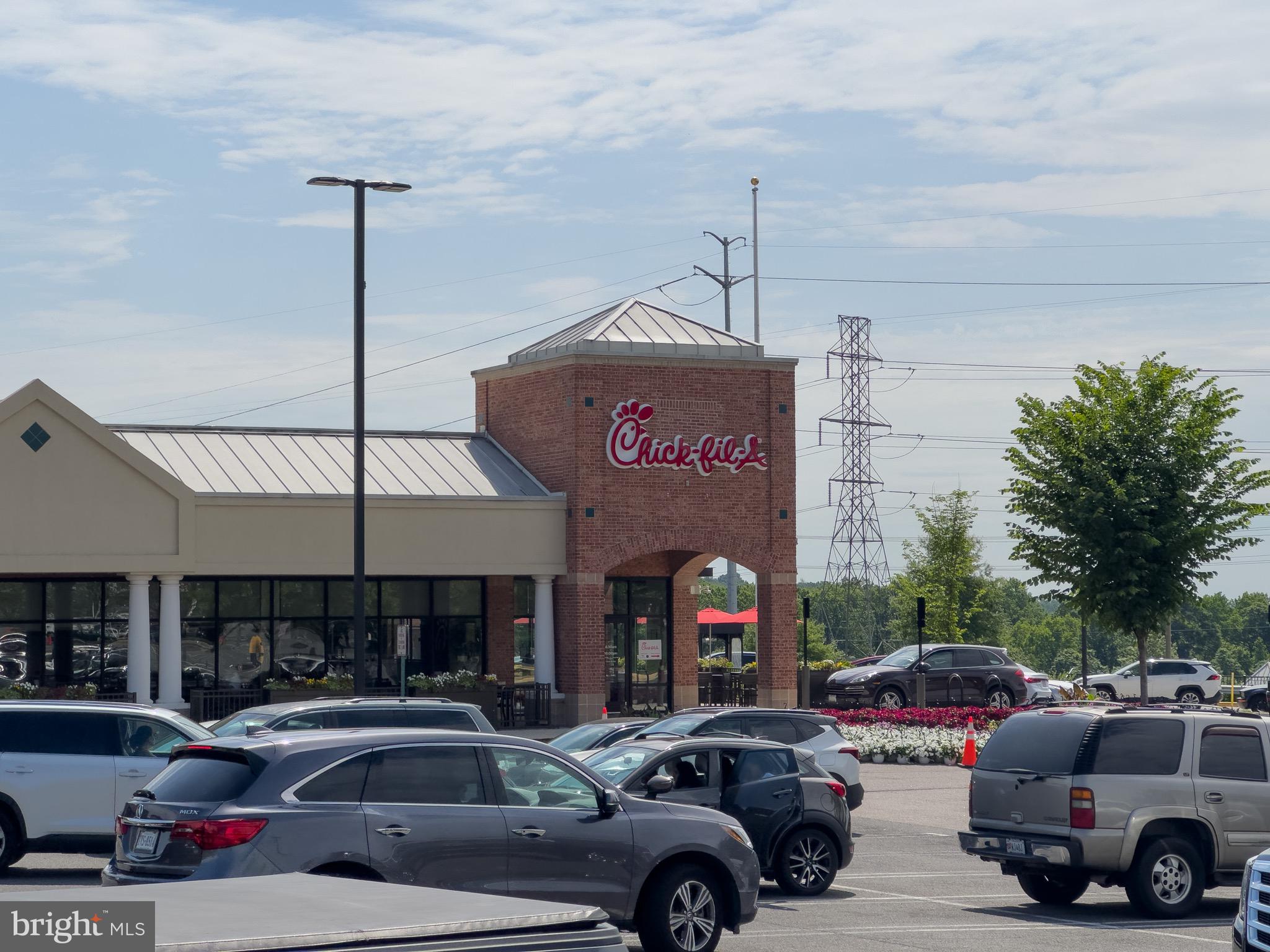 6934 Stoneybrooke Ln