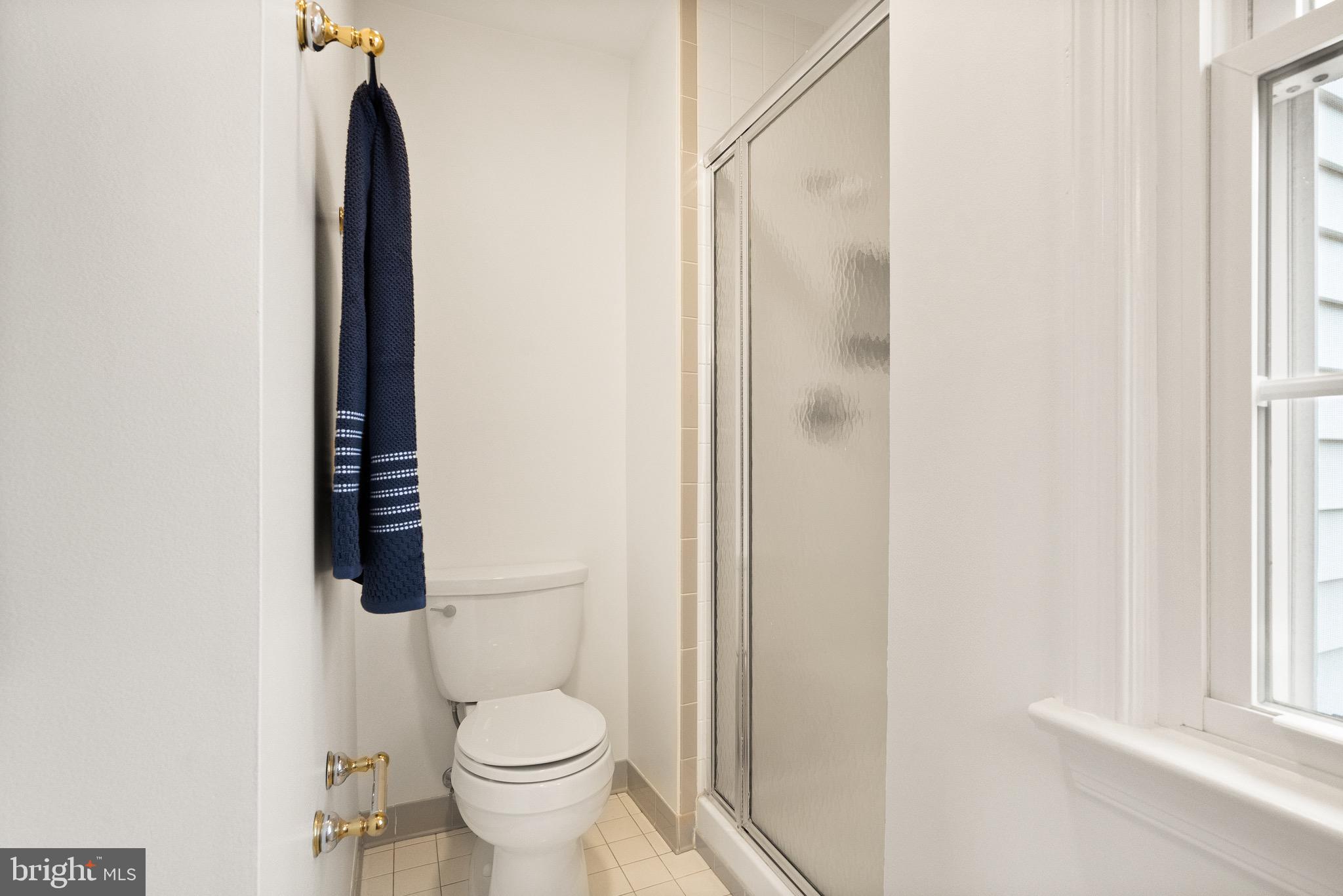 6934 Stoneybrooke Ln