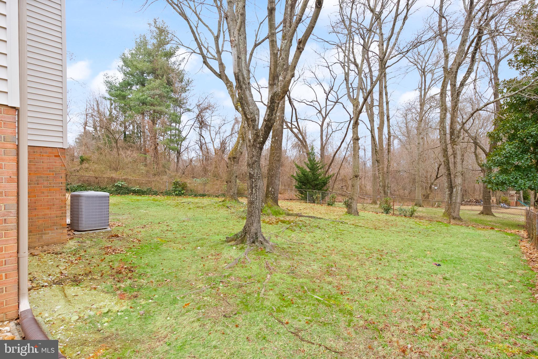 6934 Stoneybrooke Ln