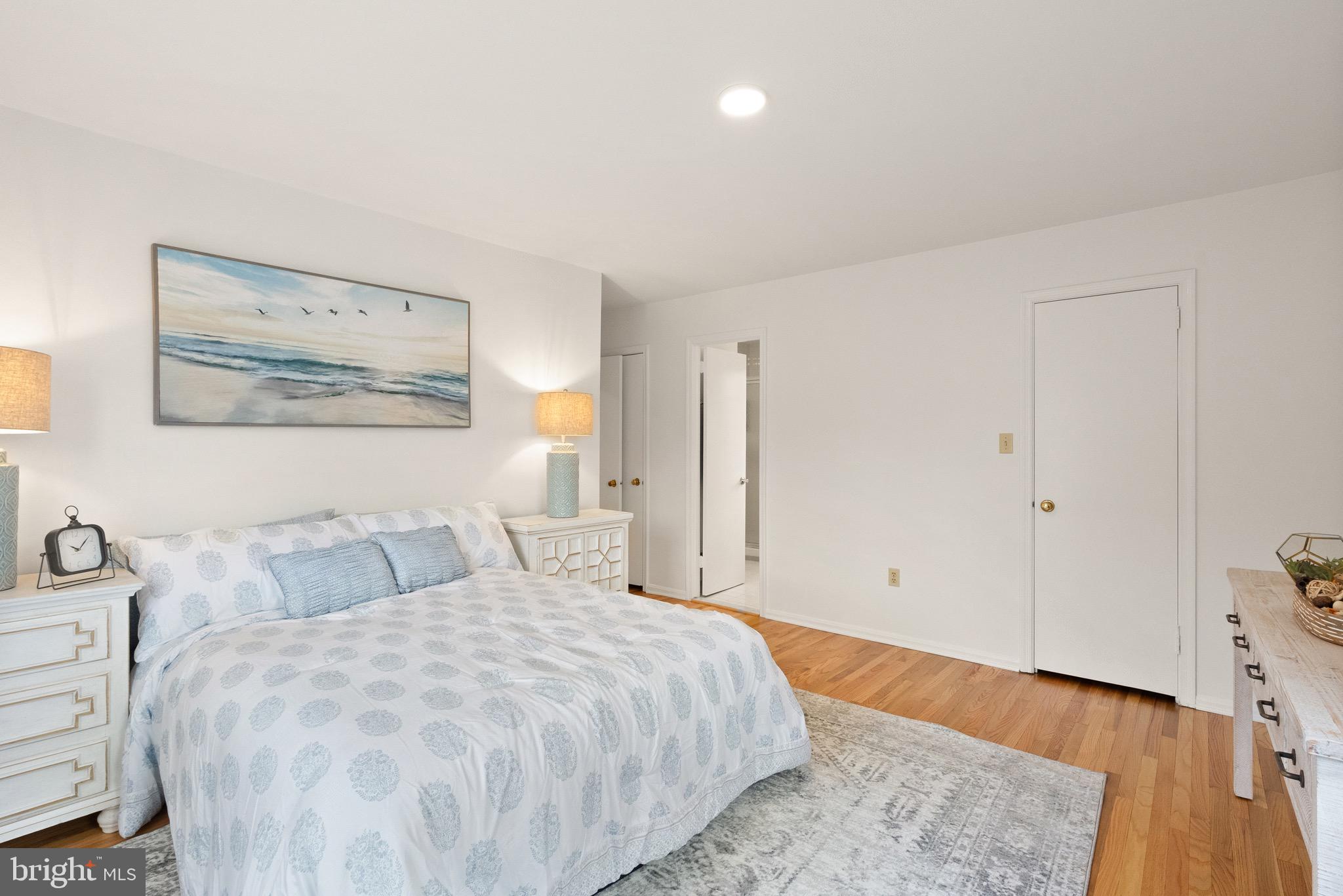 6934 Stoneybrooke Ln