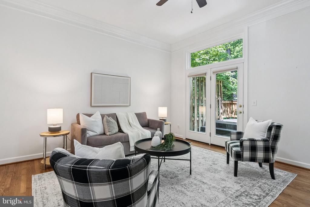 5562 JOWETT COURT
