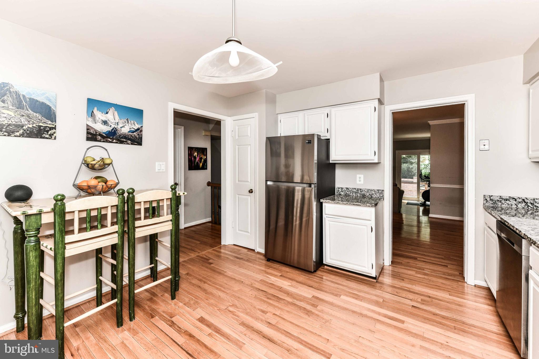 6862 WILLIAMSBURG POND CT