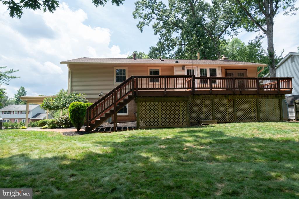 3821 WINTERSET DR