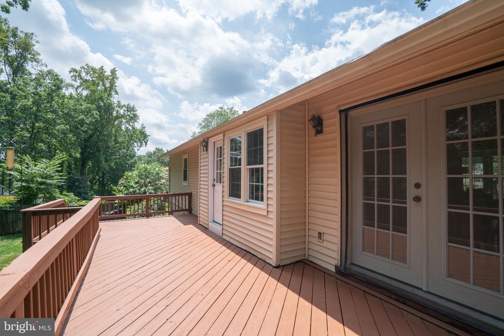 3821 WINTERSET DR