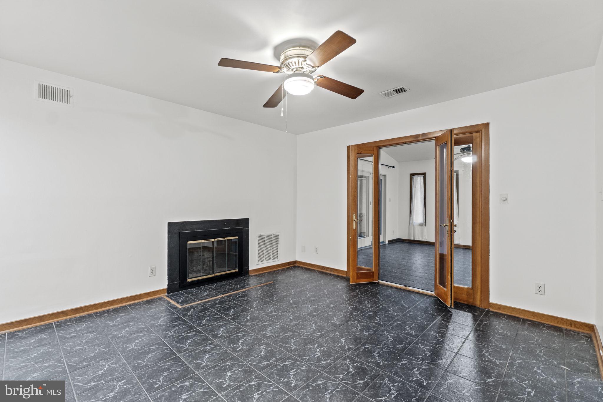 7005 BROOKINGTON COURT