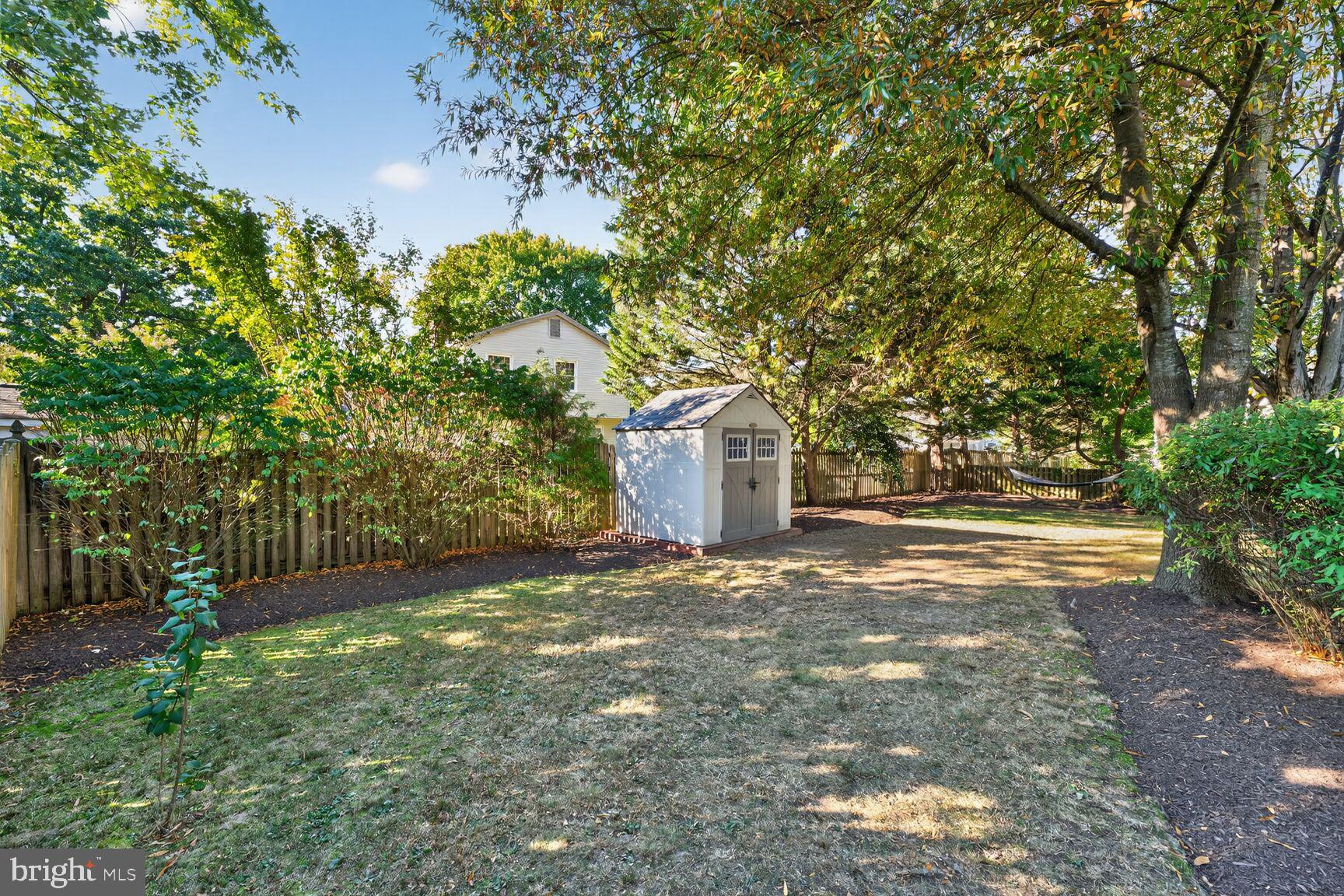 8110 NORTHUMBERLAND ROAD