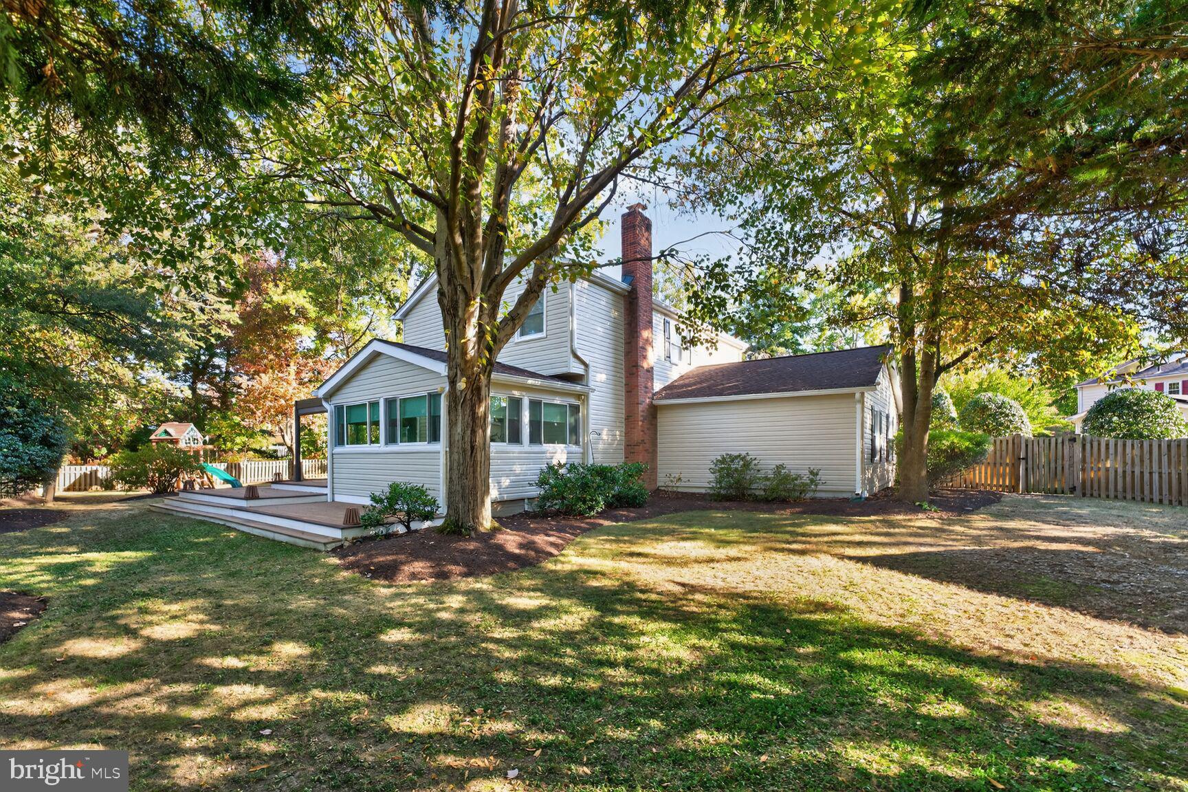 8110 NORTHUMBERLAND ROAD