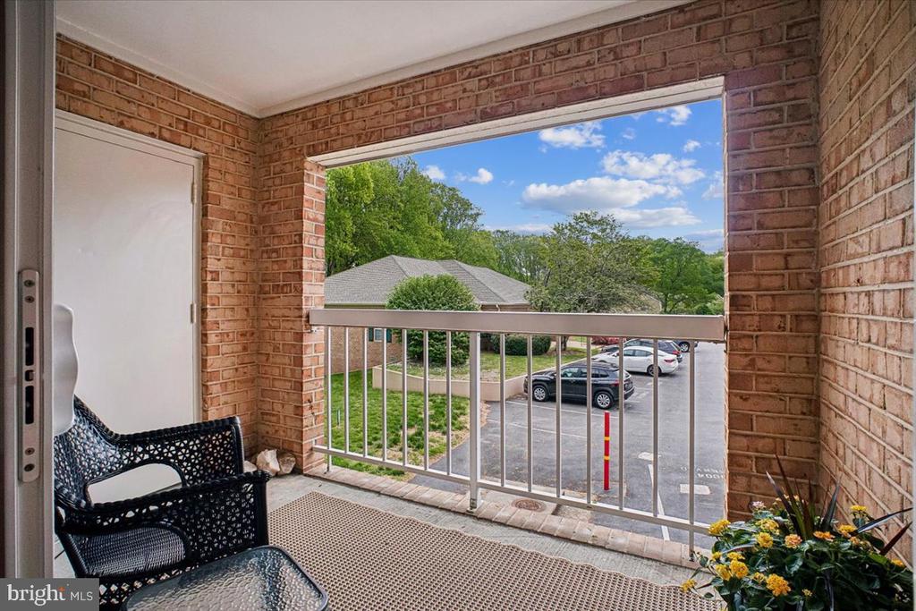 5800 COVE LANDING ROAD Unit: 304