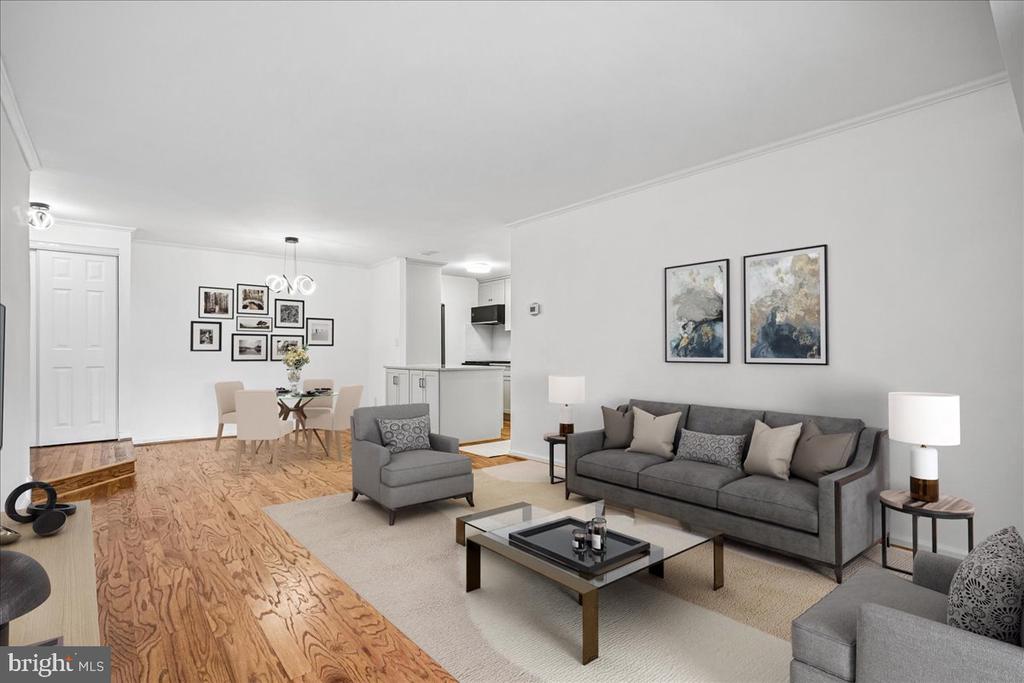5800 COVE LANDING ROAD Unit: 304