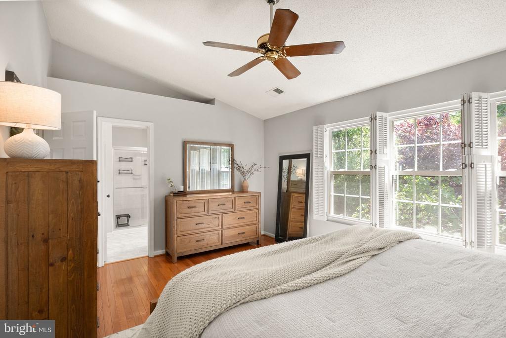 4016 BLUE SLATE DRIVE