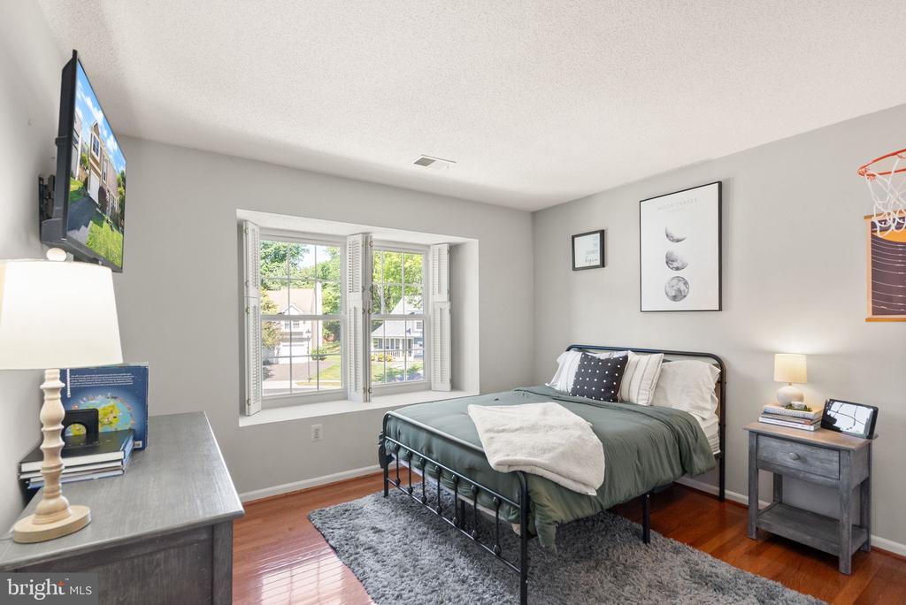 4016 BLUE SLATE DRIVE