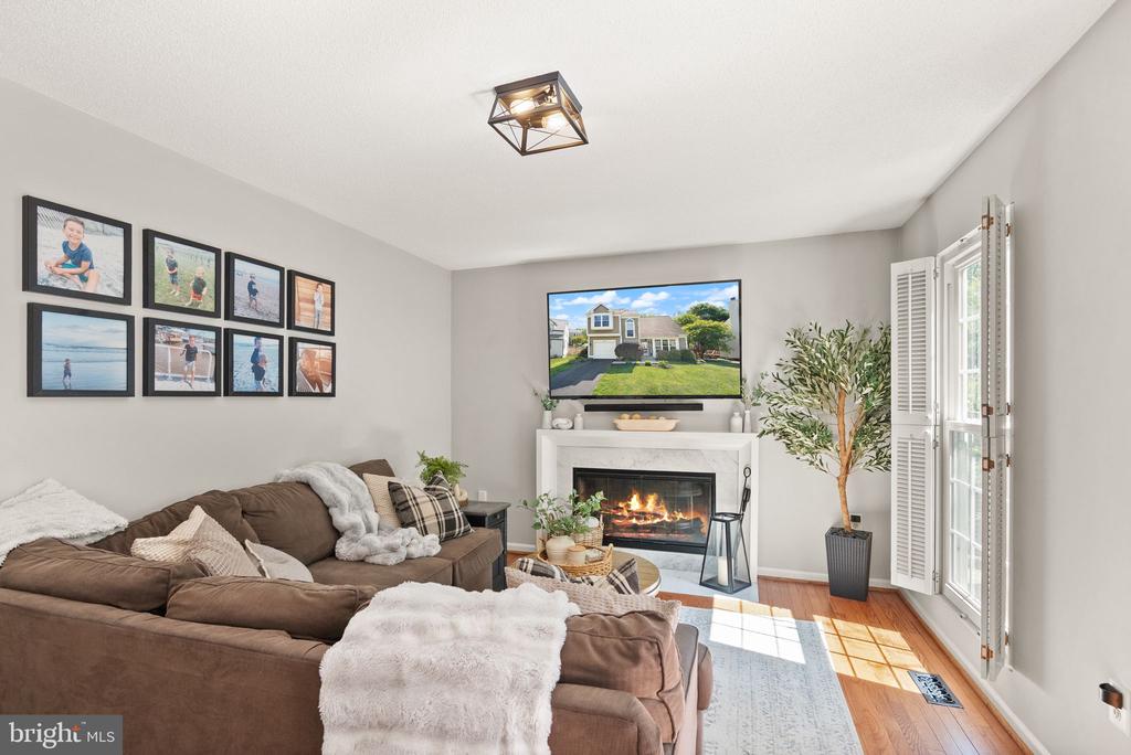 4016 BLUE SLATE DRIVE