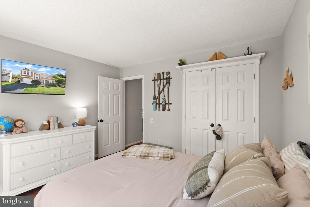 4016 BLUE SLATE DRIVE