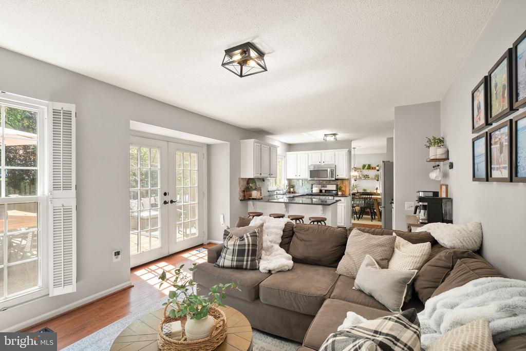 4016 BLUE SLATE DRIVE