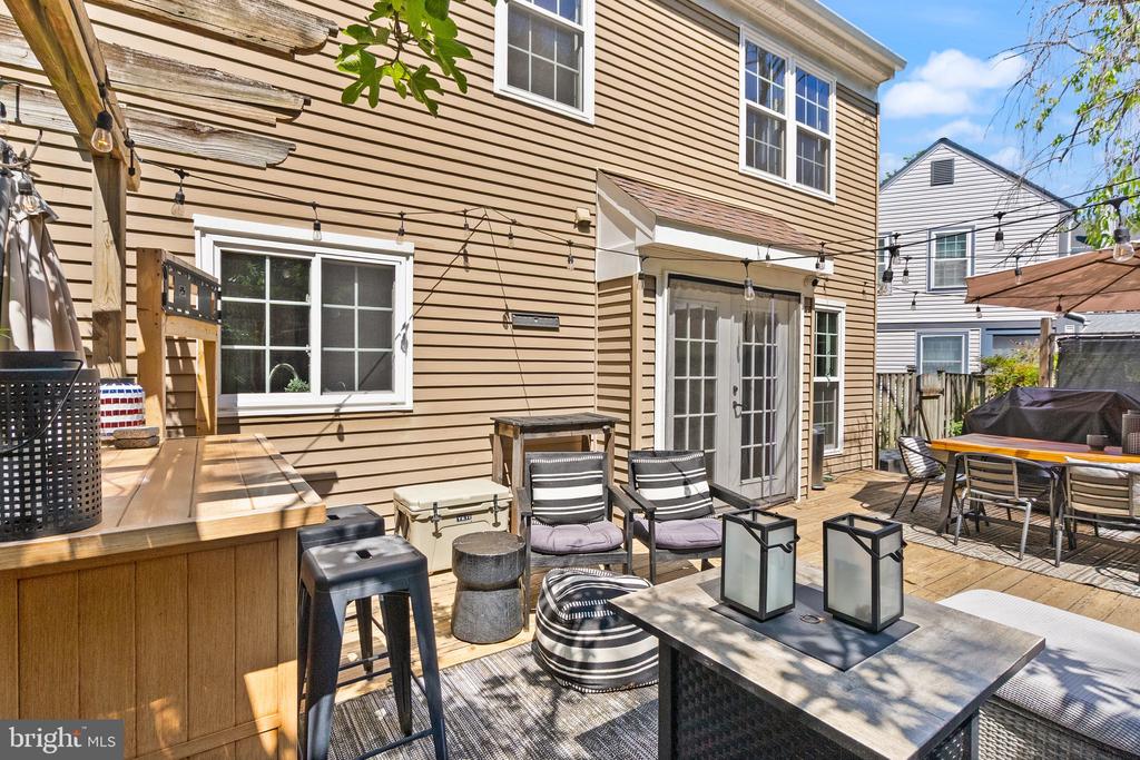 4016 BLUE SLATE DRIVE