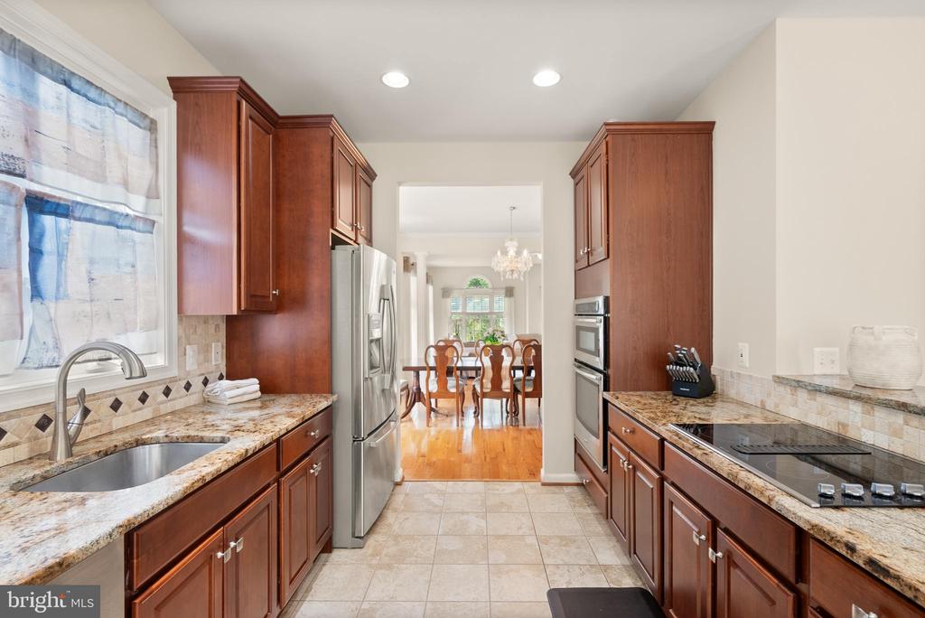 7029 SWAIN DRIVE