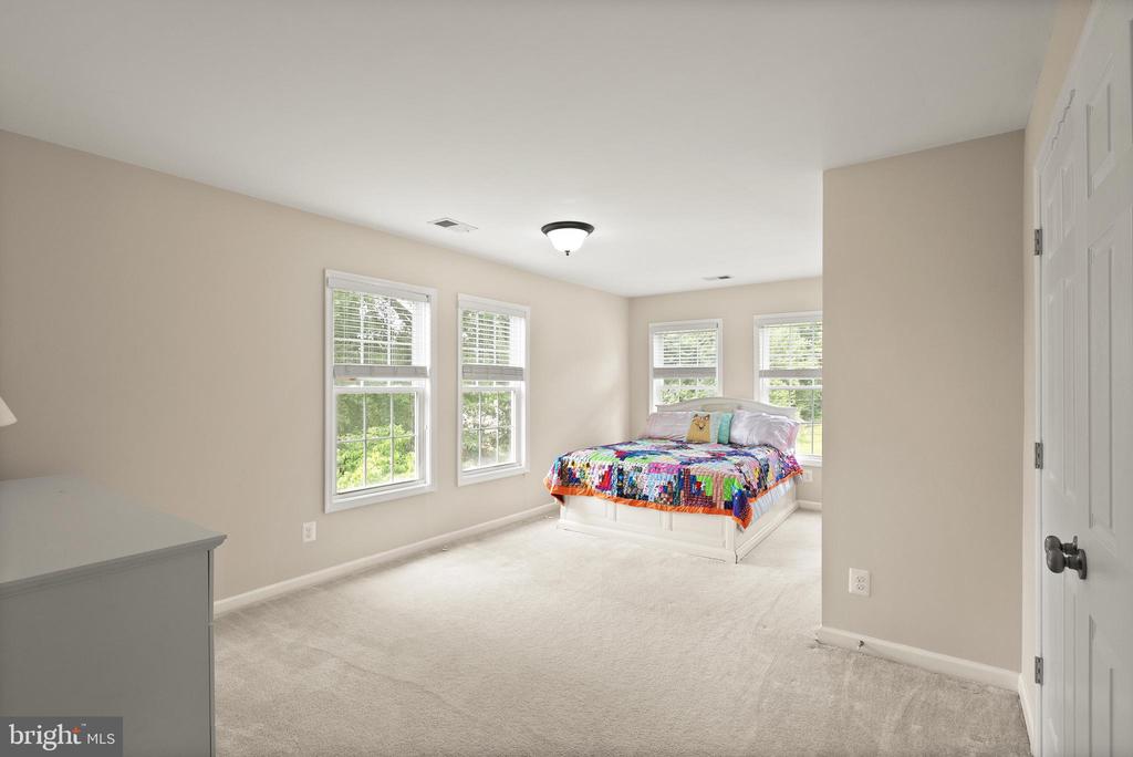 7029 SWAIN DRIVE