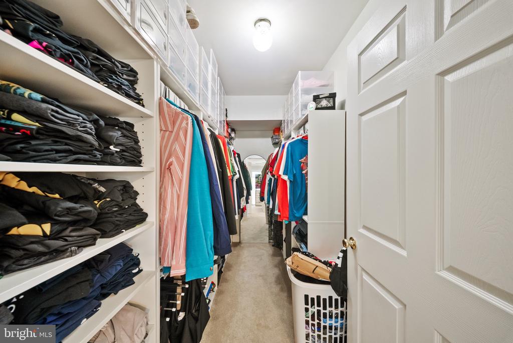 8301 BLUEBIRD WAY Unit: G