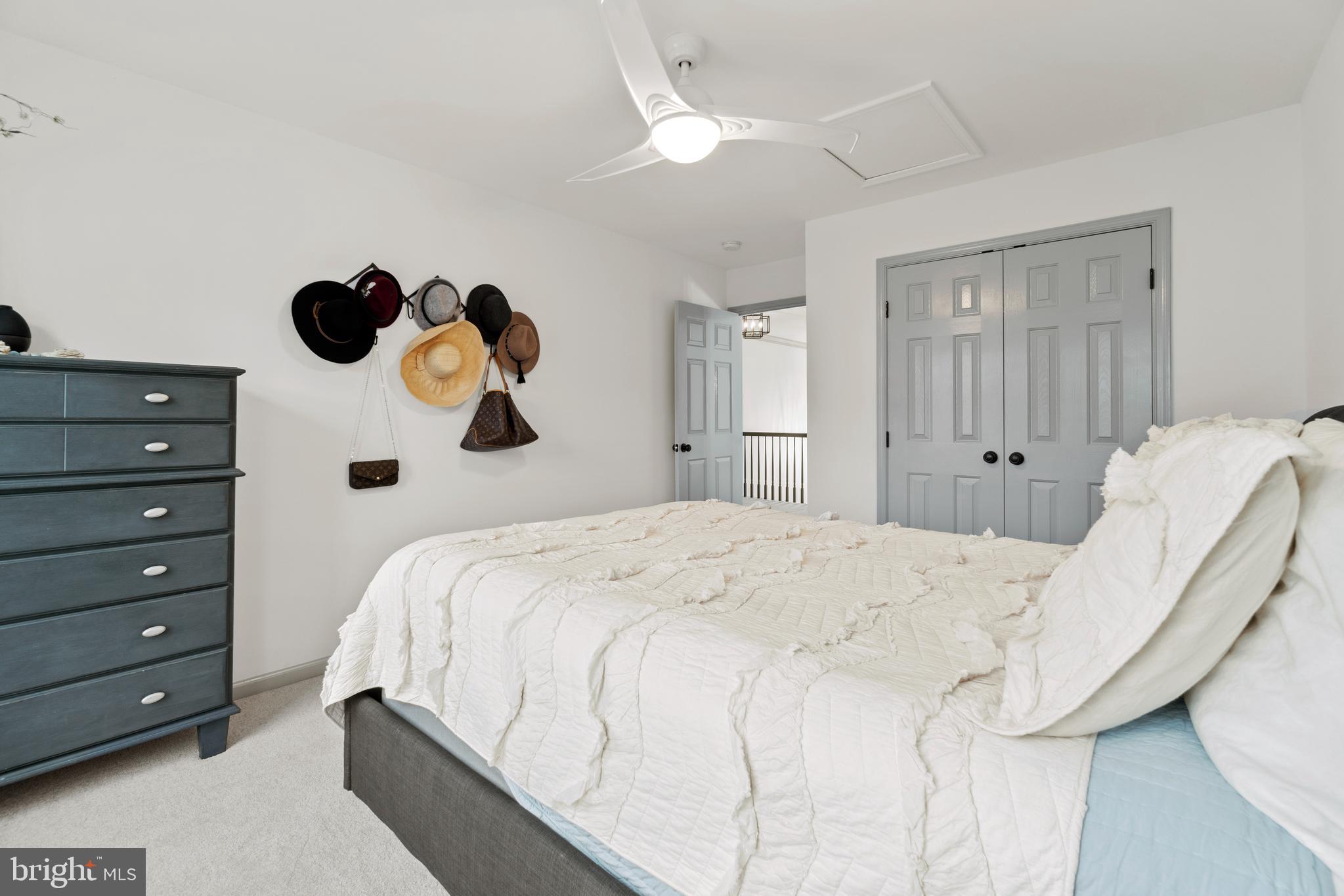 2488 Port Potomac Ave