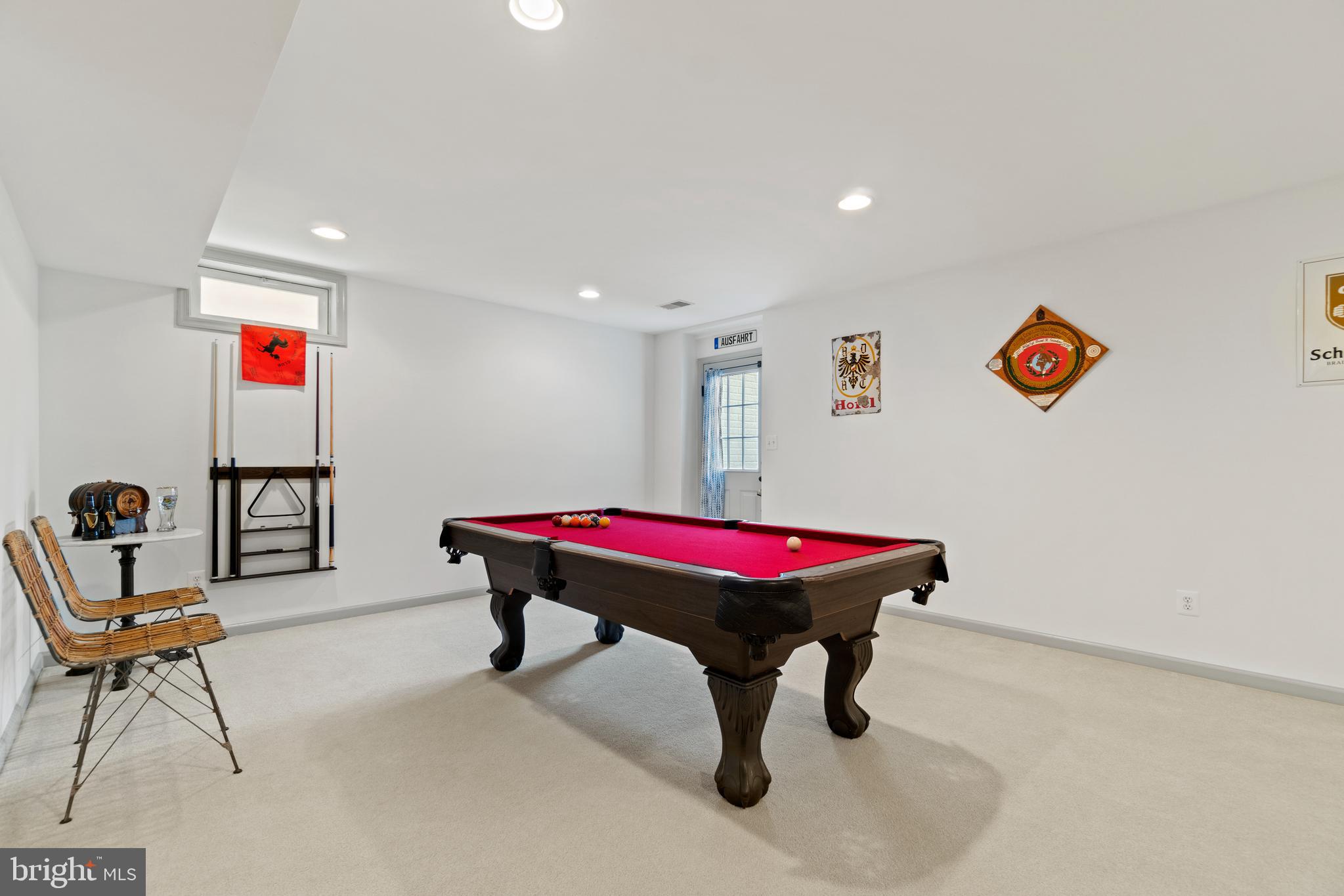 2488 Port Potomac Ave