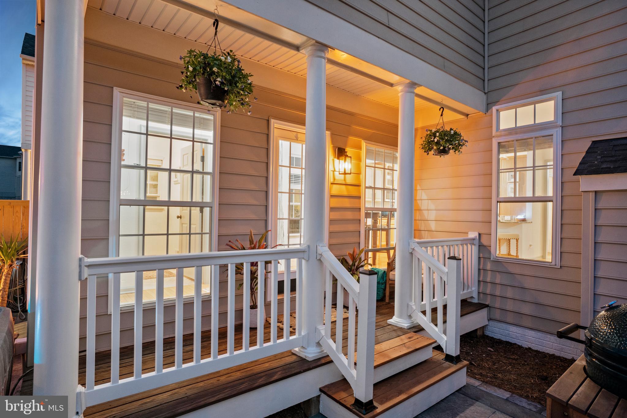 2488 Port Potomac Ave