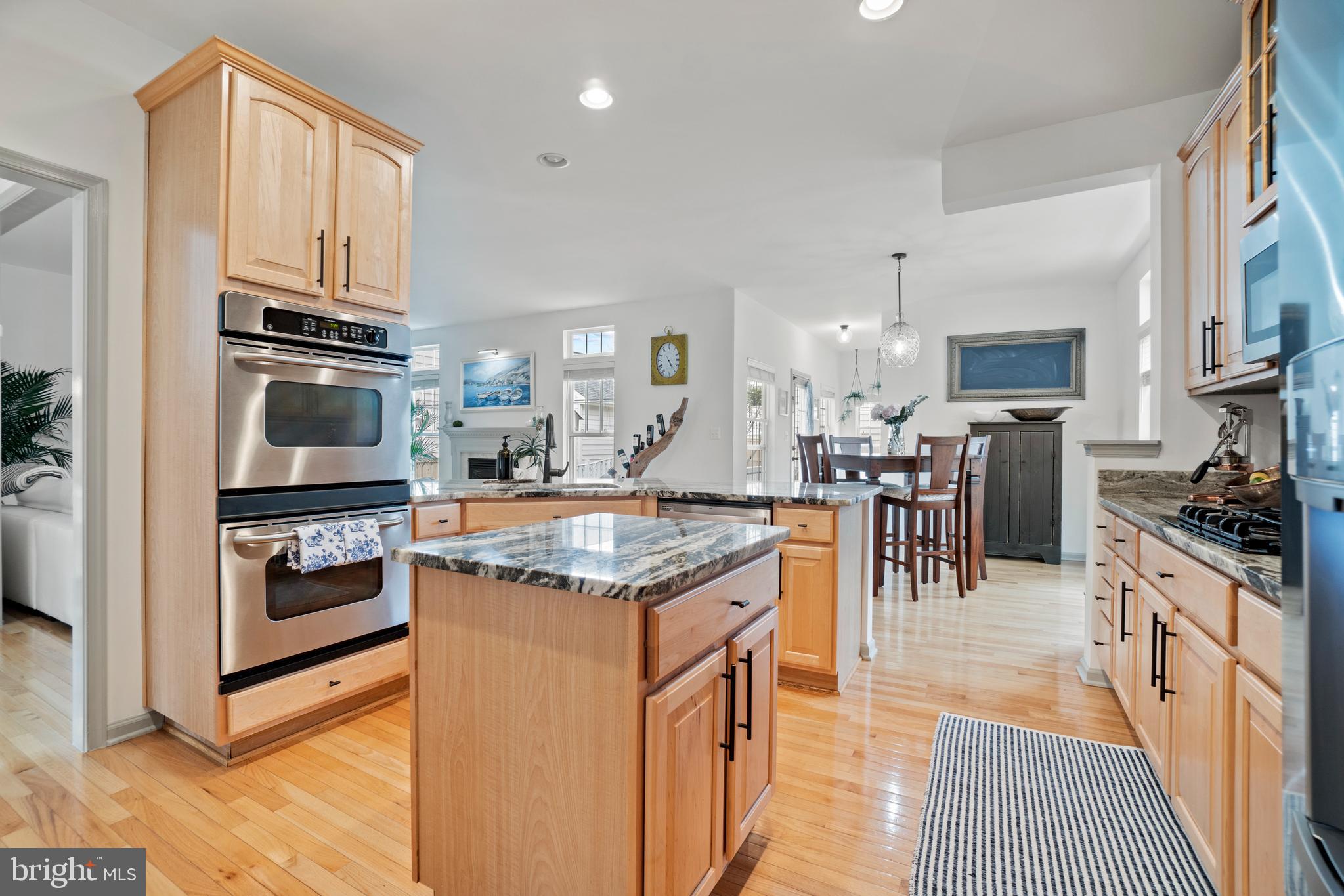 2488 Port Potomac Ave