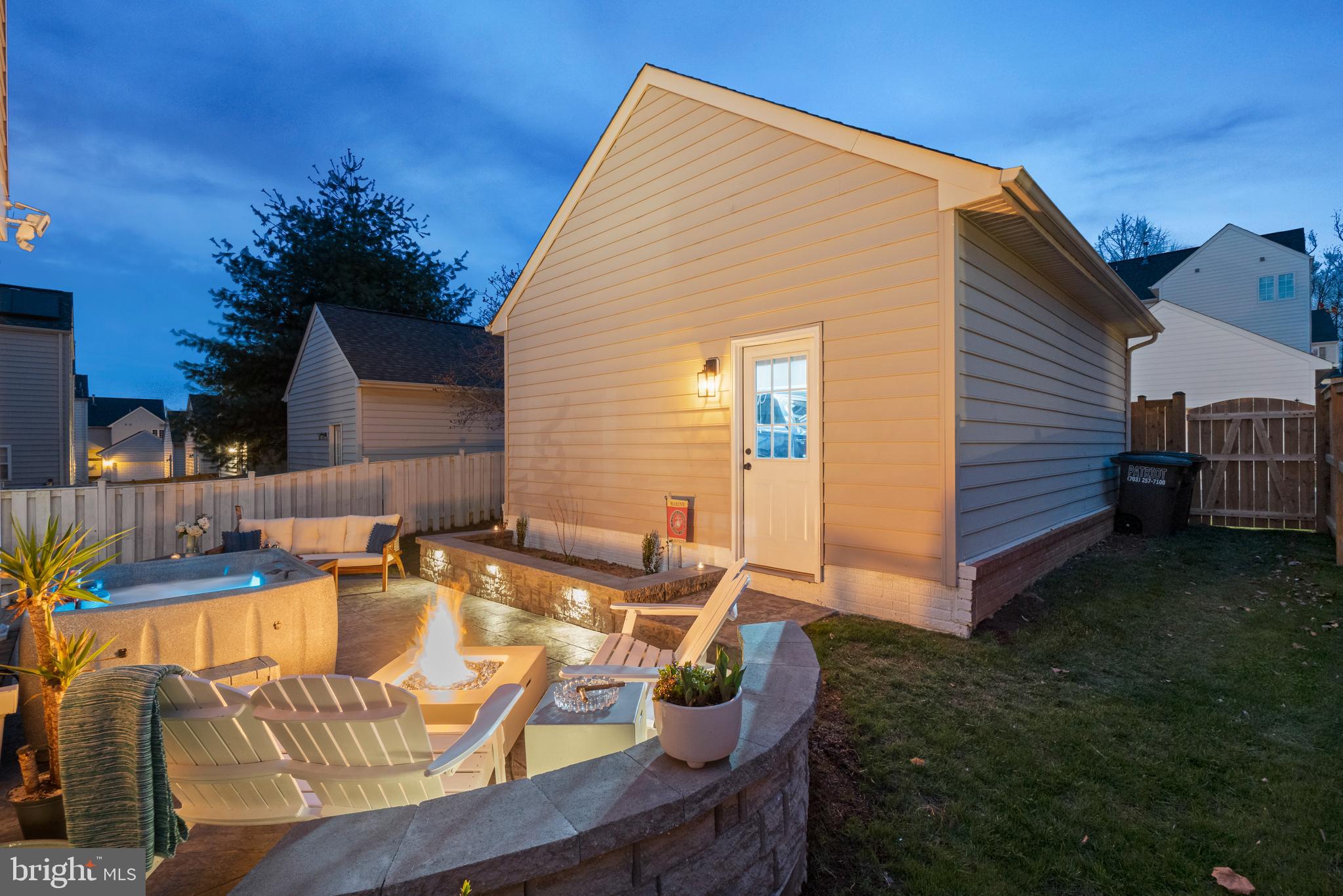 2488 Port Potomac Ave