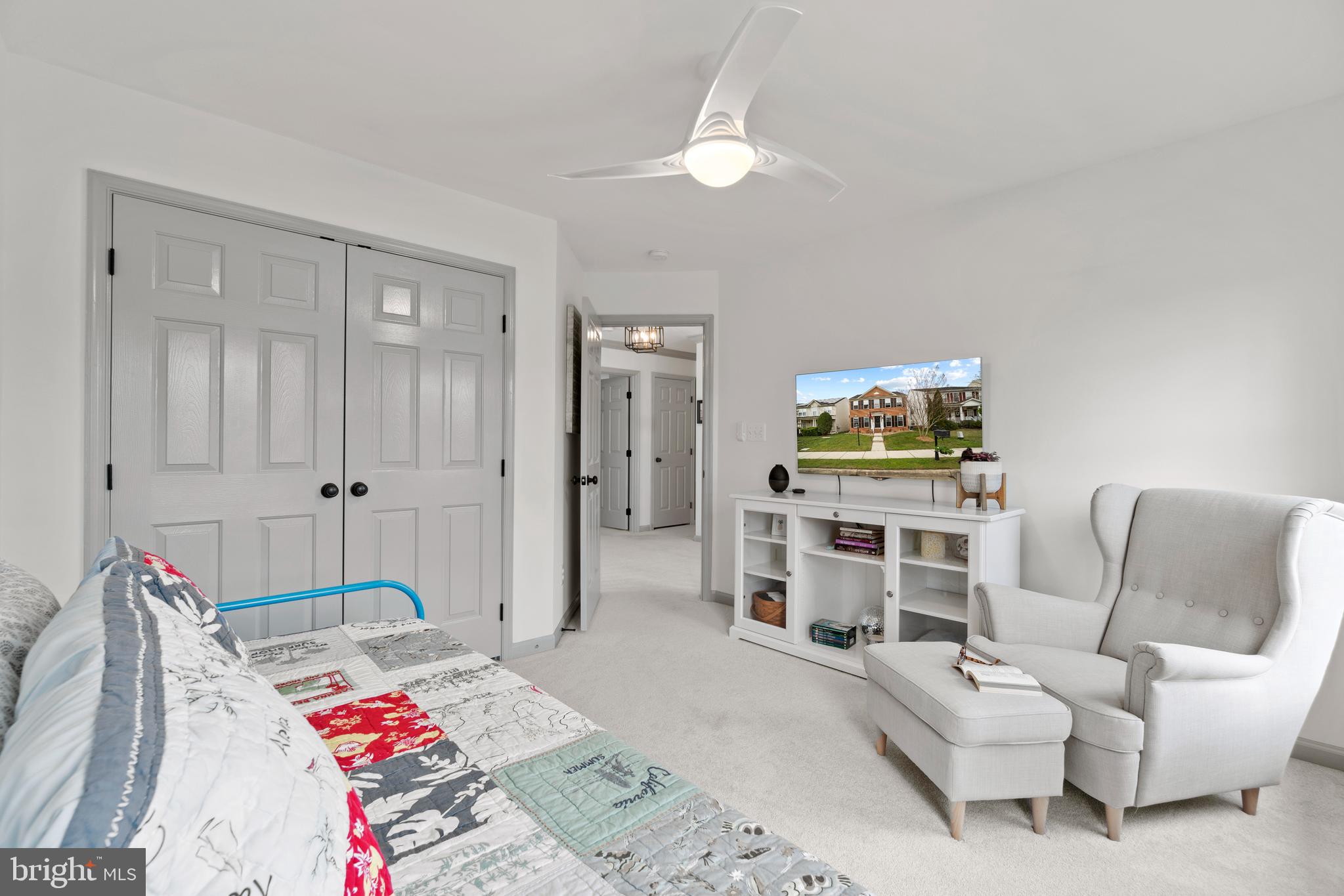 2488 Port Potomac Ave