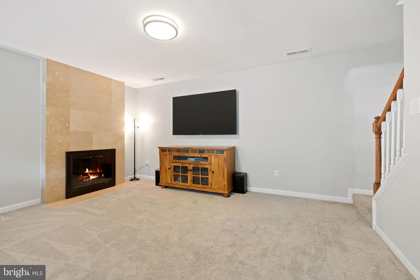 4397 Ashgrove Dr
