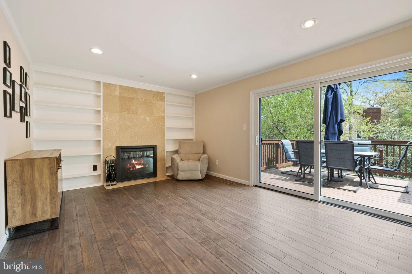 4397 Ashgrove Dr