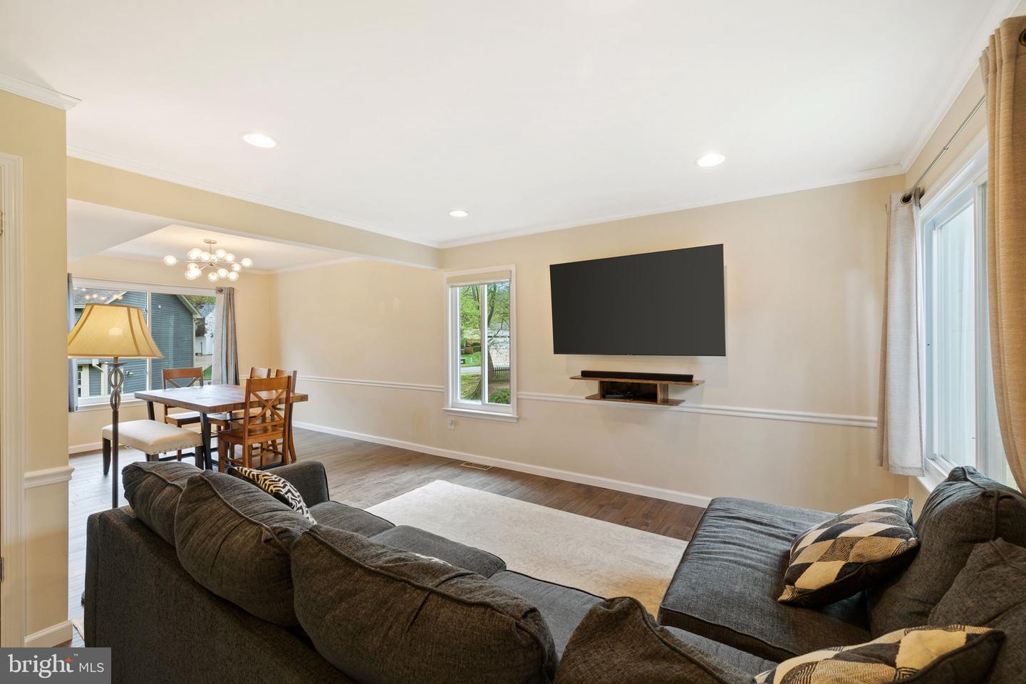 4397 Ashgrove Dr