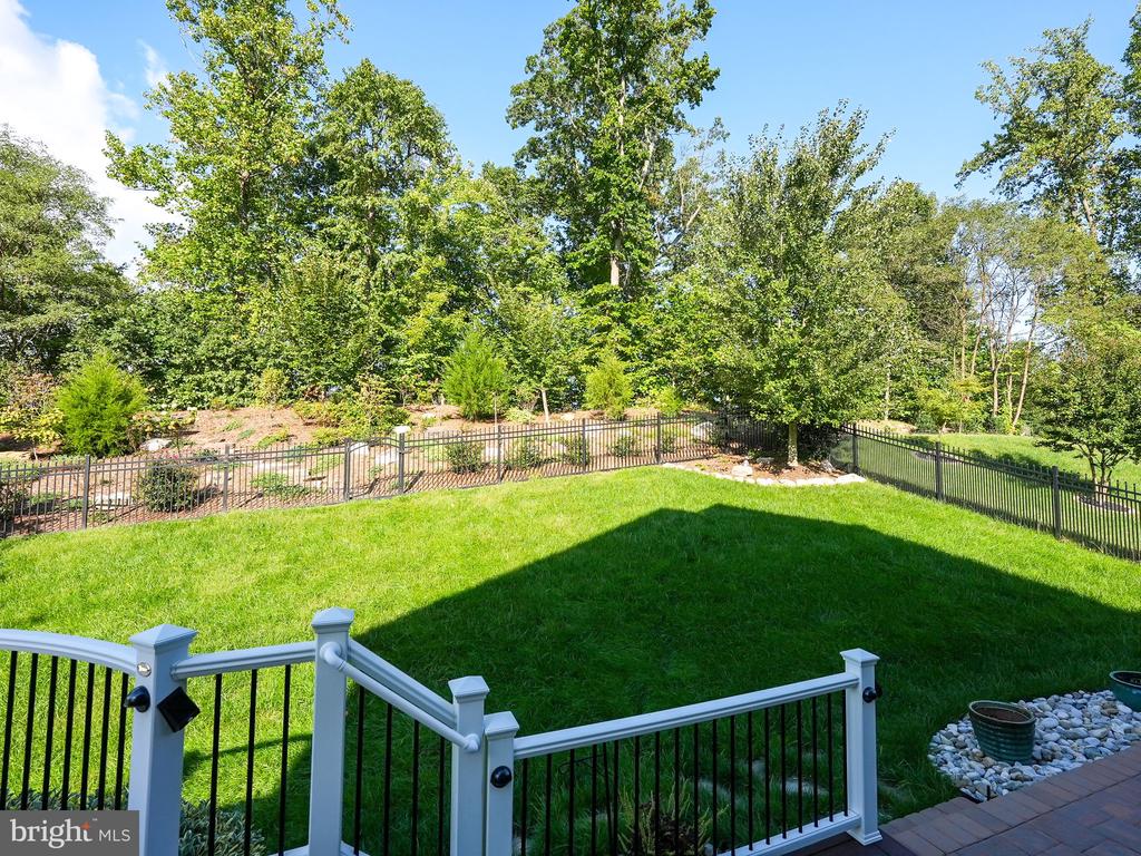 17087 Belle Isle Dr