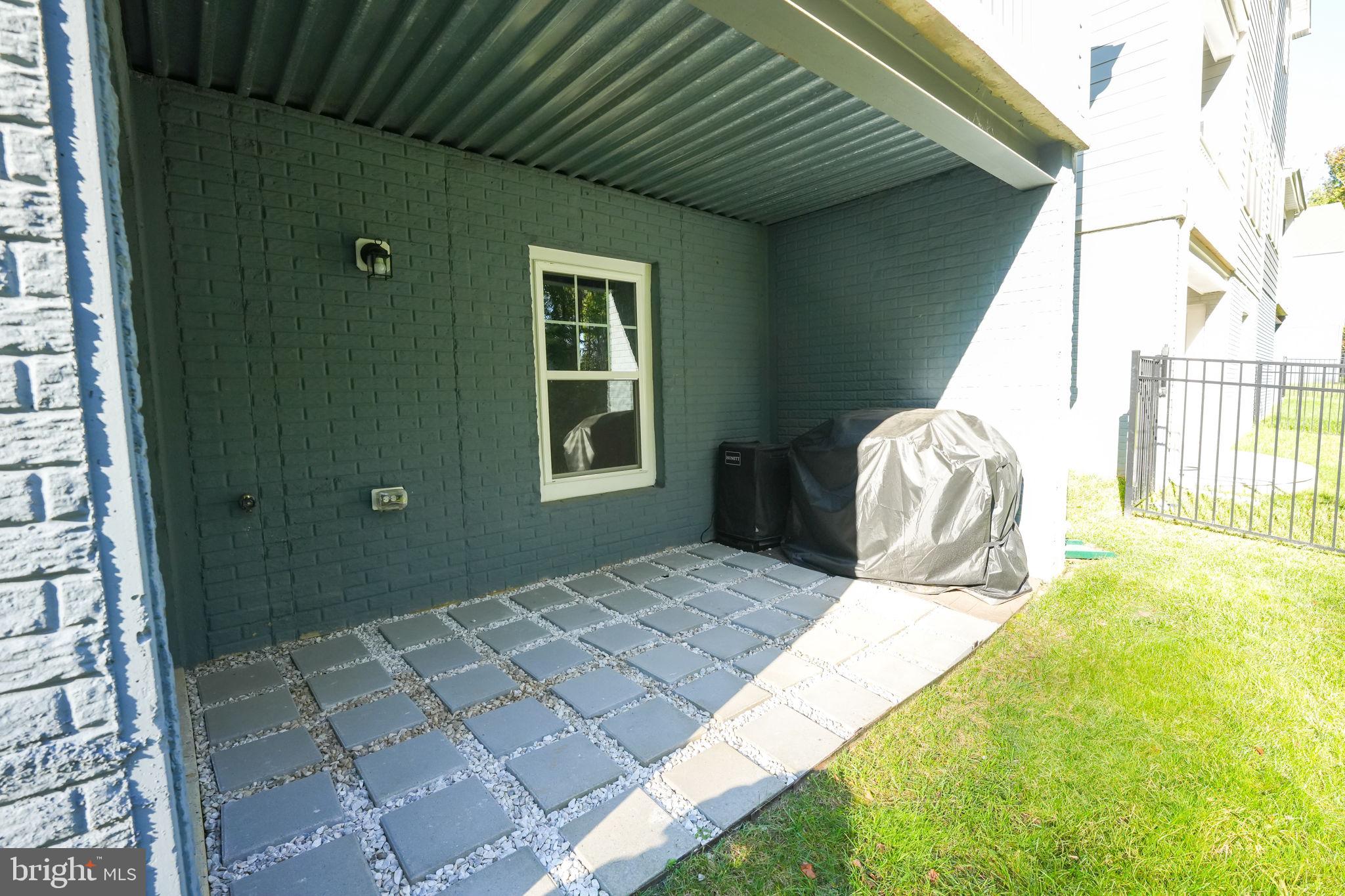 17831 Woods Overlook Dr