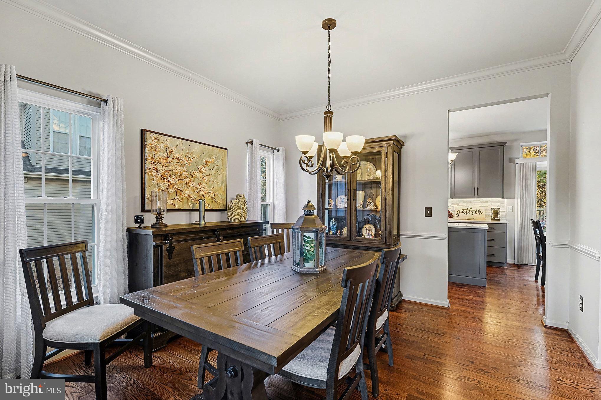 6465 COLONIAL VILLAGE LOOP