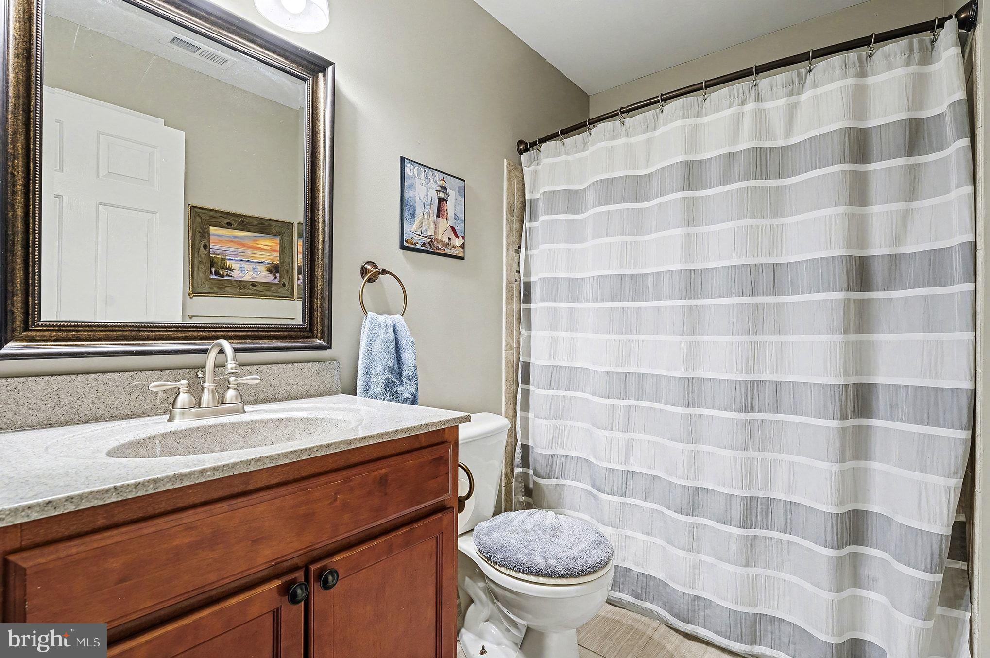 6465 COLONIAL VILLAGE LOOP