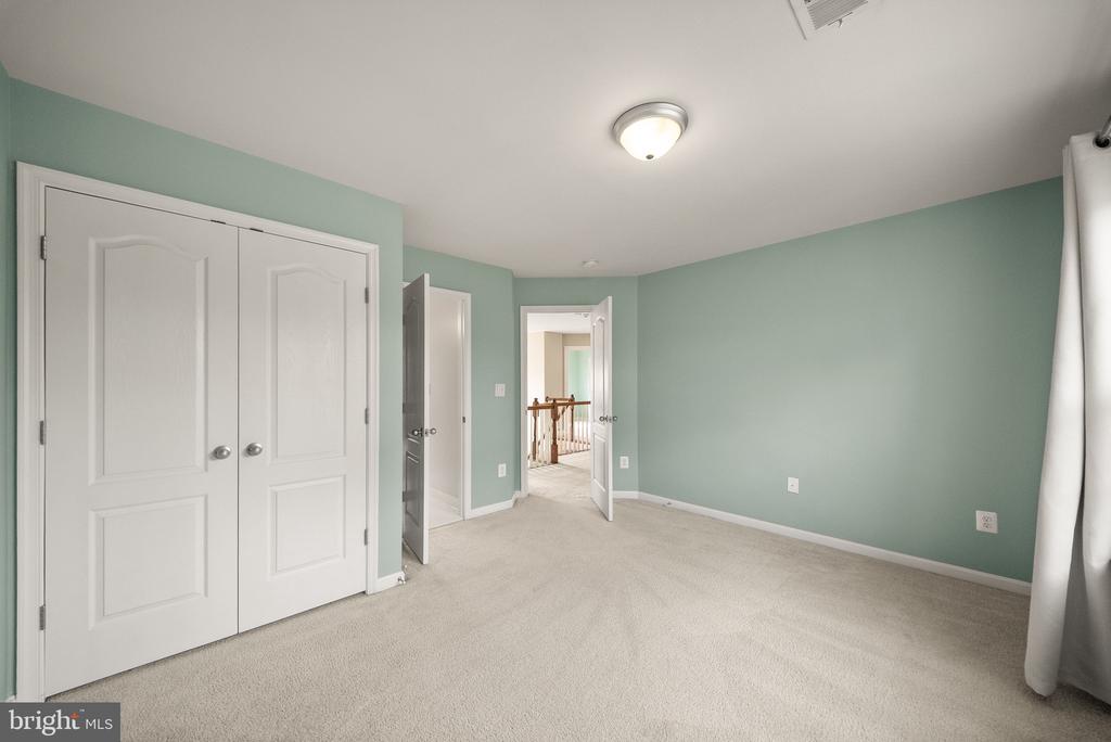 10800 HAGGLE COURT