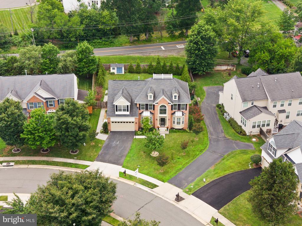 10800 HAGGLE COURT