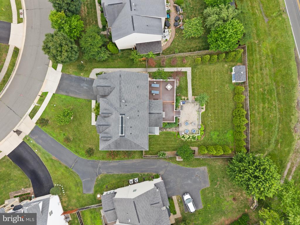 10800 HAGGLE COURT
