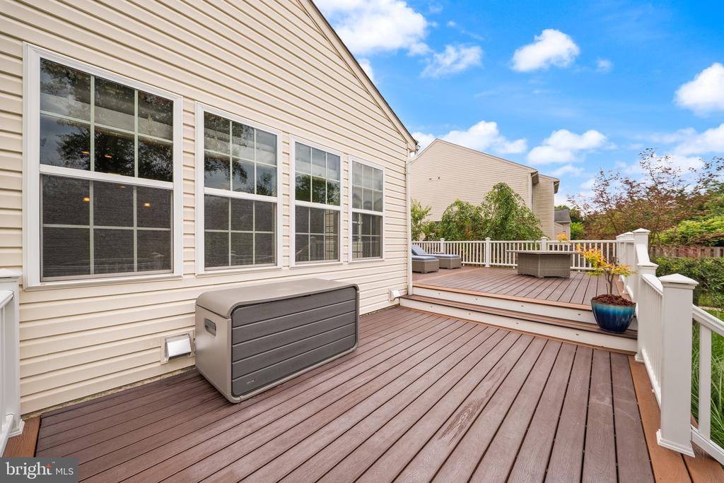10800 HAGGLE COURT