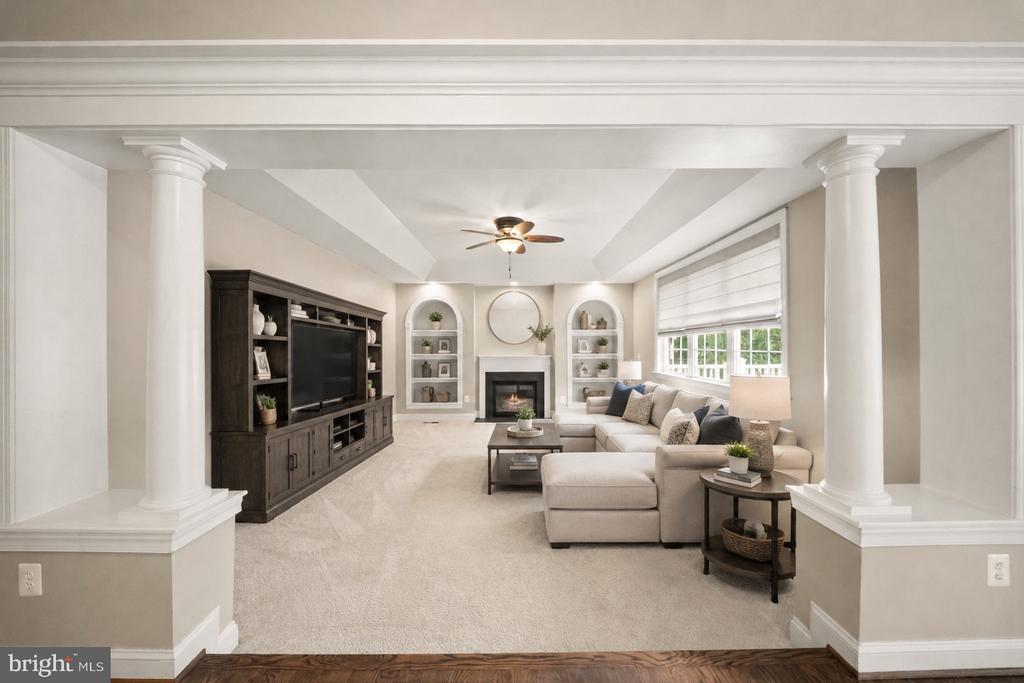 10800 HAGGLE COURT