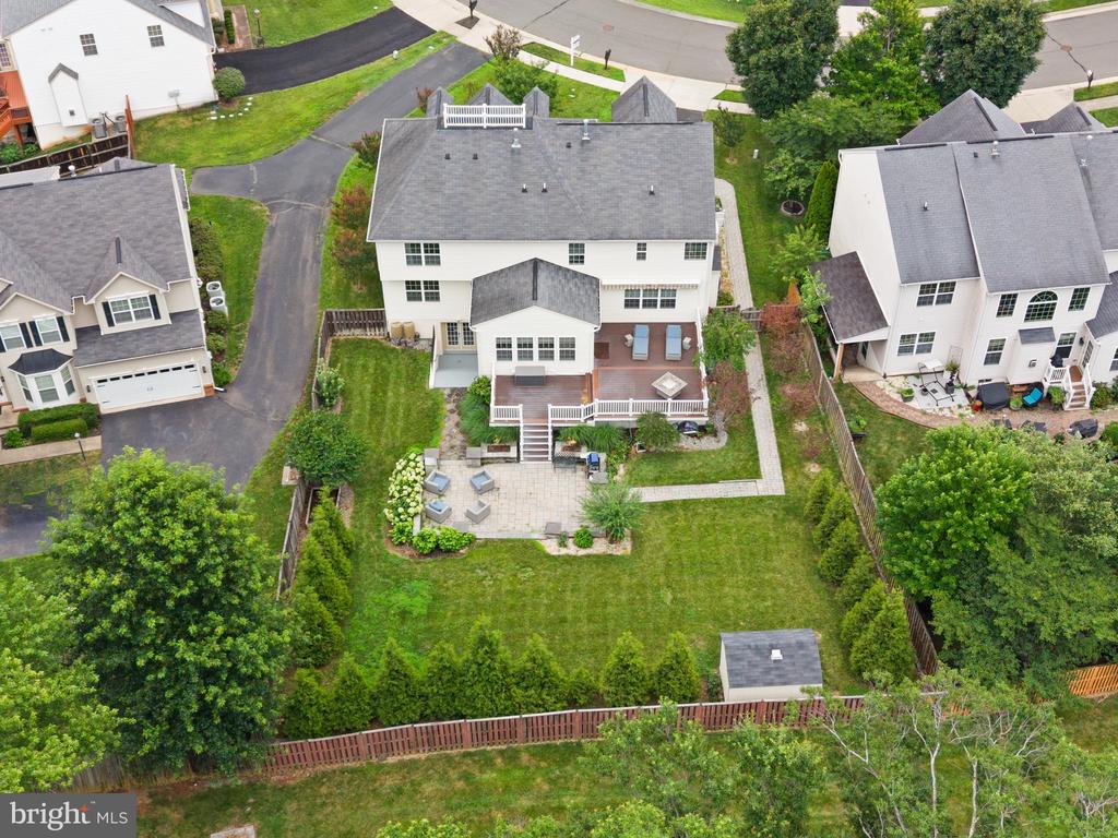 10800 HAGGLE COURT