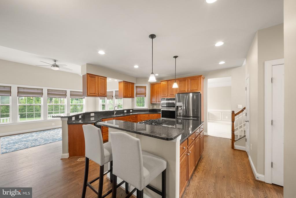 10800 HAGGLE COURT
