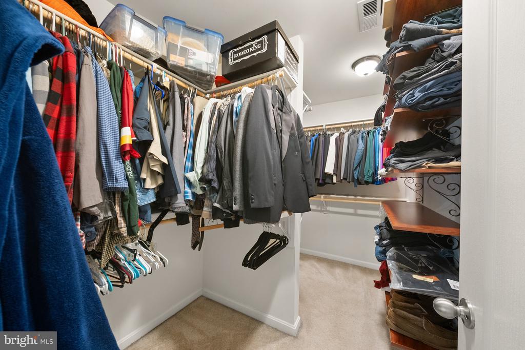 10800 HAGGLE COURT