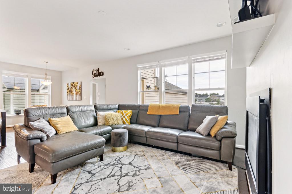 213 Foxglove Way