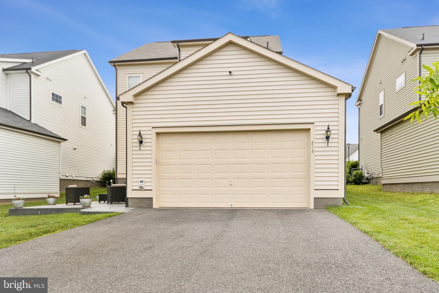 213 Foxglove Way