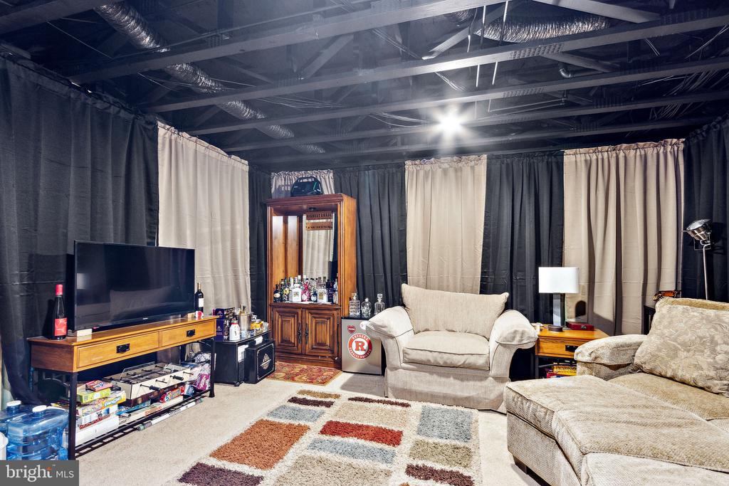 213 Foxglove Way
