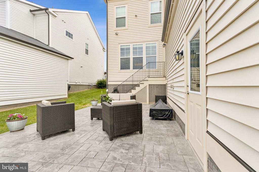 213 Foxglove Way